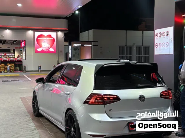 Used Volkswagen Golf R in Abu Dhabi