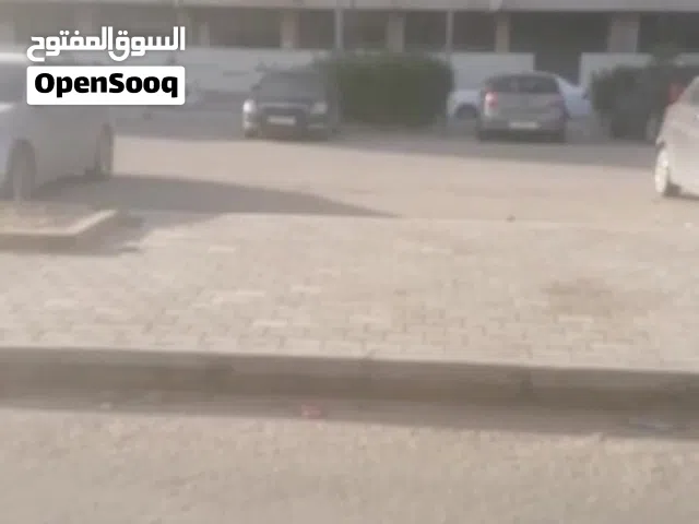 محل للايجار في ميزران