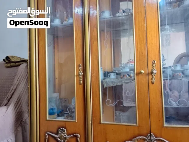 نيش بحالة ممتازة