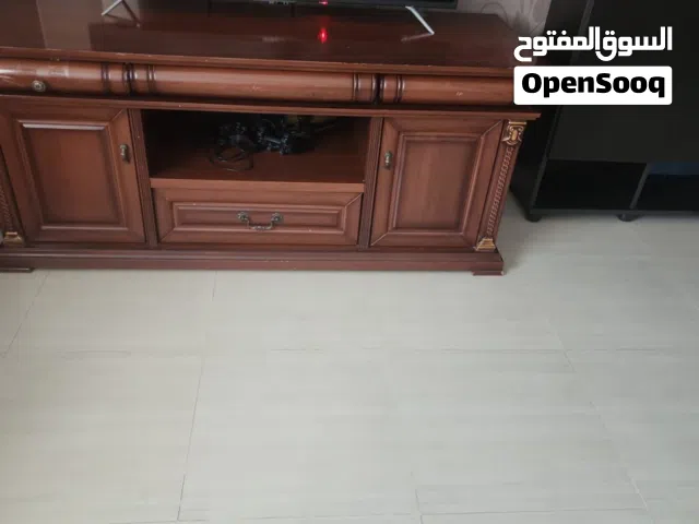 كنب مفردتين ثنائية وثلاثية. طاولات + . طاولة تلفزيون
