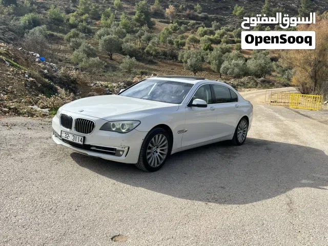 2013 بي ام دبليو الفئة 7 740