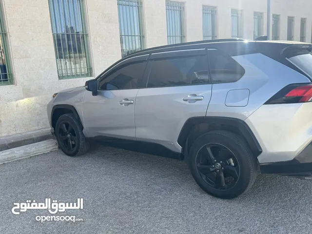 راف فور موديل 2020 XSE PANORAMA فل الفل نوع السيارةTOYOTA RAV4 XSE موديل 2020