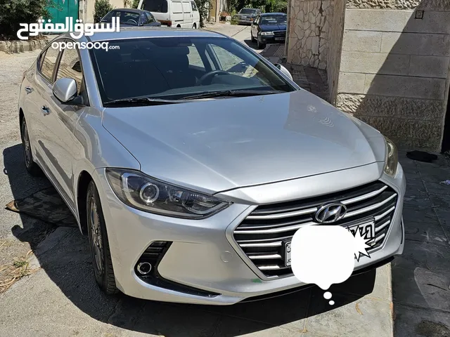 Used Hyundai Avante in Amman