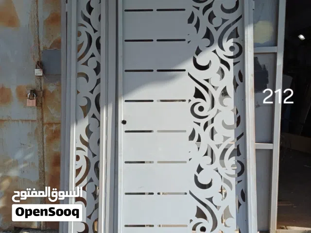 باب وشباك للبيع