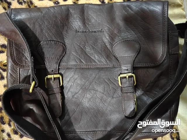 شنته جلد طبيعي ماركة عالميه للمهتمين