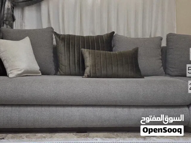 جلسة صالون مستعمله استعمال نظيف علي شكل U للبيع كاش او حواله