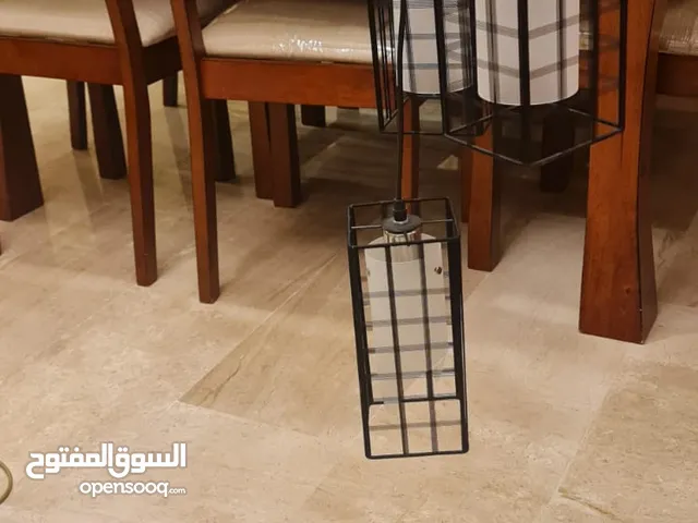 لوحات كبيرة الحجم مستطيلة (هوم سنتر)ومرايا (ايكيا)واباجور غرفة بنات (اشلي)ولوحات ديكورية