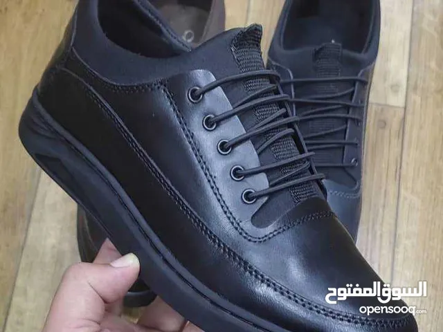 39 Casual Shoes in Setif