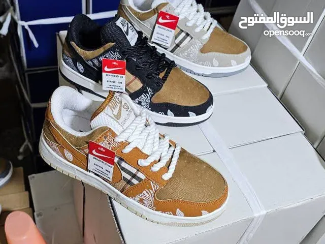 42 Casual Shoes in Casablanca