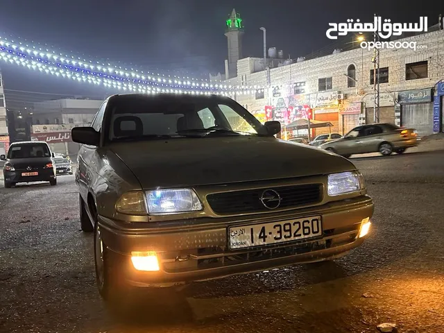 Opel Astra 1994 in Amman