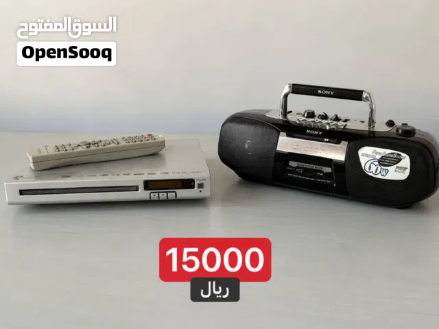 مسجل سوني + مشغل DVD مع الريموت بحالة ممتازة