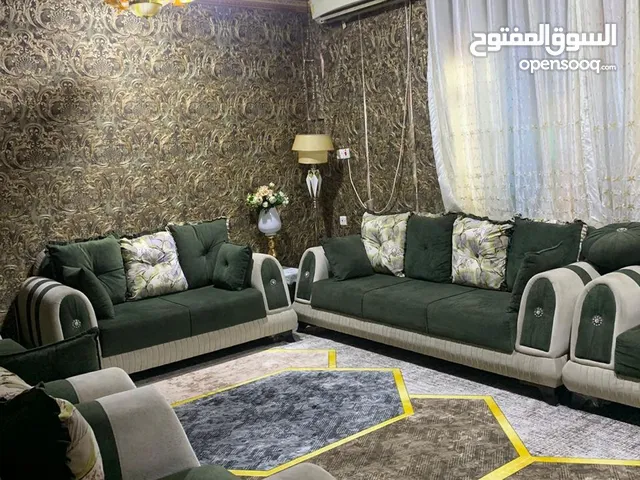 145 m2 4 Bedrooms Townhouse for Sale in Basra Al Muwafaqiya