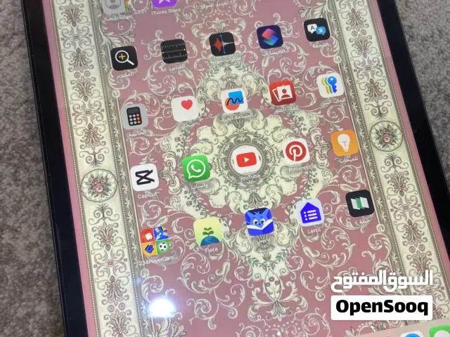 Apple iPad 7 128 GB in Buraimi