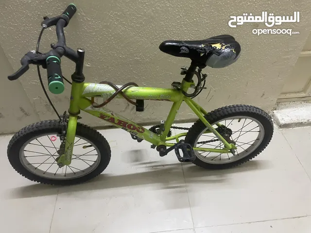 سيكل مستعمل مناسب لعمر 8 إلى عمر 11