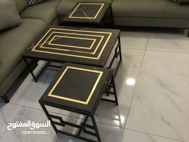 طاولات وسط باحدث تشكيلة طاولة وسط بحرفية عالية – تجمع بين الذوق والرقي