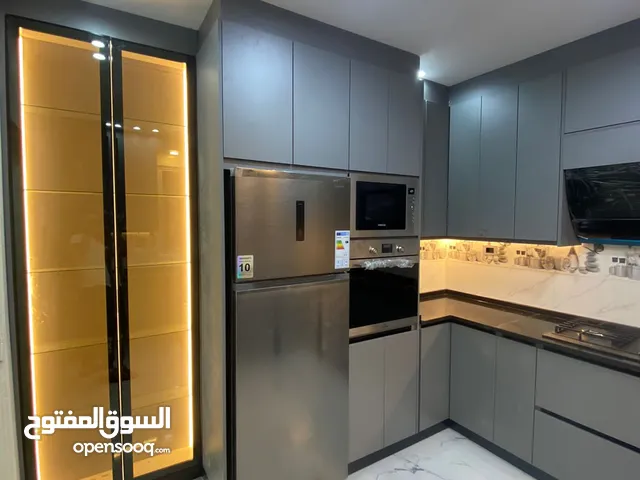 مطابخ بأفضل الاسعار والإكسسوارات الايطاليه والتقسيم الهندسي بأفضل التصاميم والديكورات الحديثة