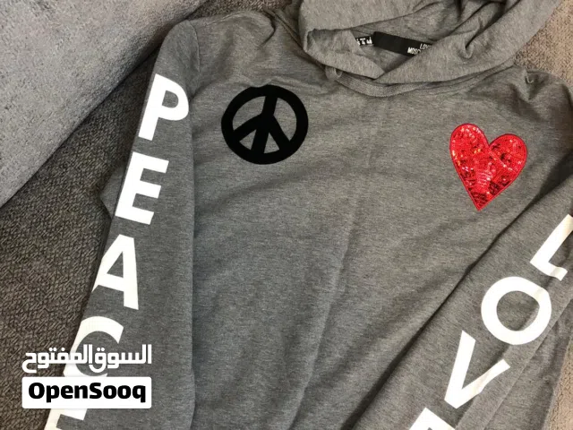 جاكيتات وفيستات ماركات