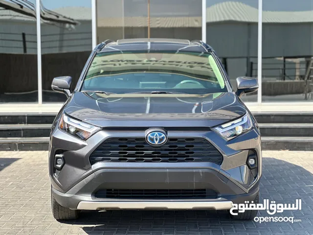 Used Toyota RAV 4 in Zarqa