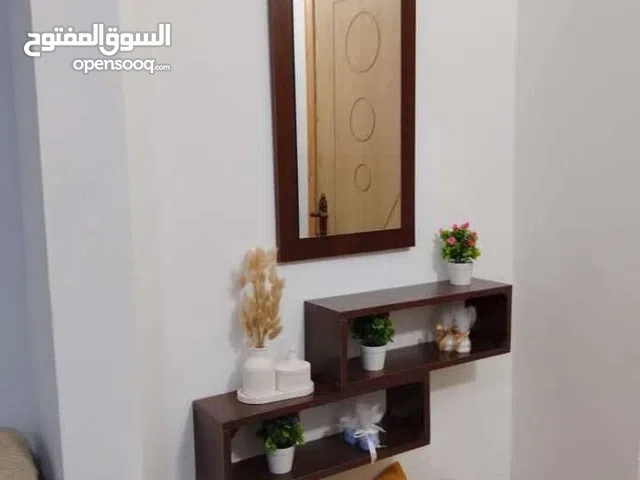 ديكور شاشة ومدخل مرايا