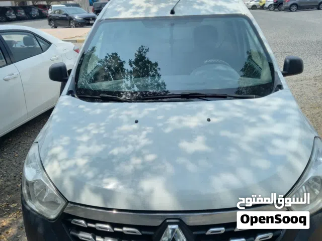 2022 Renault Dokker