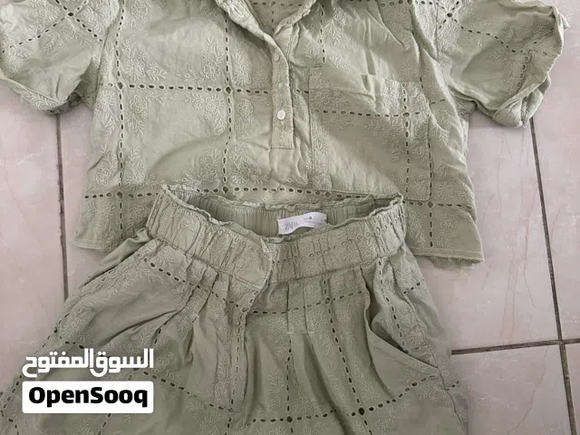 طقم شورت وبلوزة من ماركة زارا اسطنبول