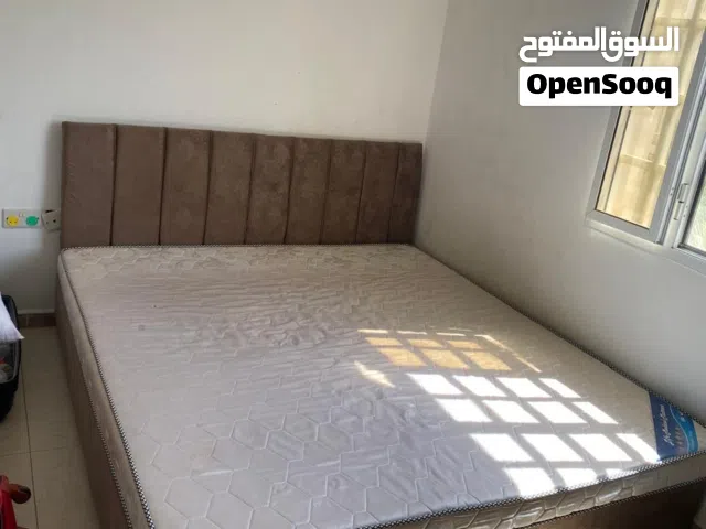 أثاث منزل كامل بحالة ممتازة وسعر قابل للتفاوض (إقرأ الوصف)