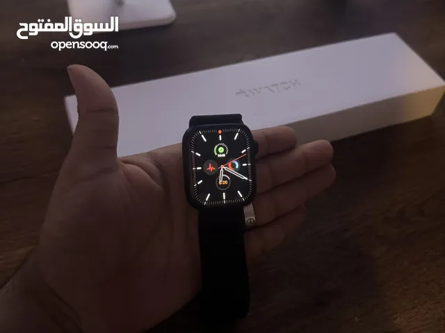 ابل واتش نظيفة جدا