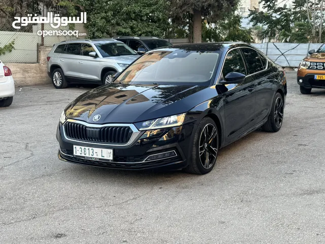 سكودا. قصه. جديده. فلللللللل بدون فتحه بصمه جل كراسي. كهوباء بروجكتر. لسعررررز حرق حر