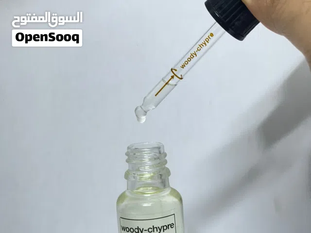 عطر مركز ألماني فاخر بعبوة 20 مل، روائح فريدة وثبات قوي يدوم لأكثر من 48 ساعة