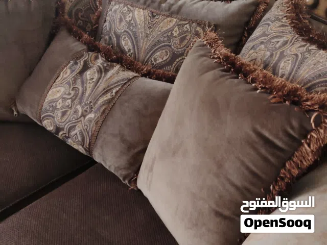 غرفة ضيوف كاملة للبيع