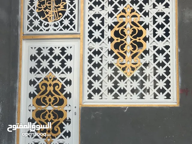 صبغ شبابيك وجدران