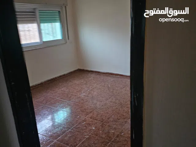 غرفتين نوم غير مفروشة للايجار