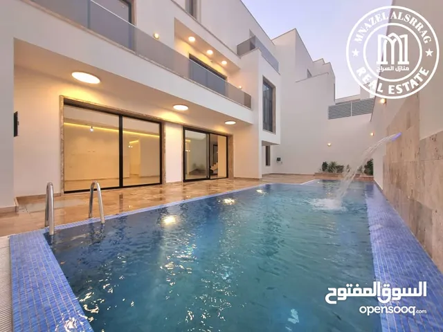 600 m2 5 Bedrooms Villa for Sale in Tripoli Al-Serraj