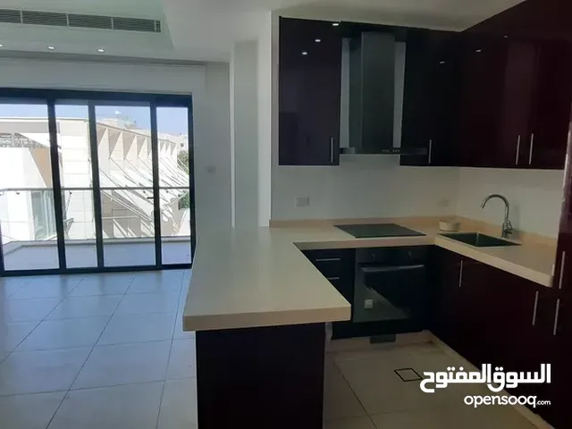 شقة غير مفروشة للإيجار 120م2 ( Property 12815 ) سنوي فقط