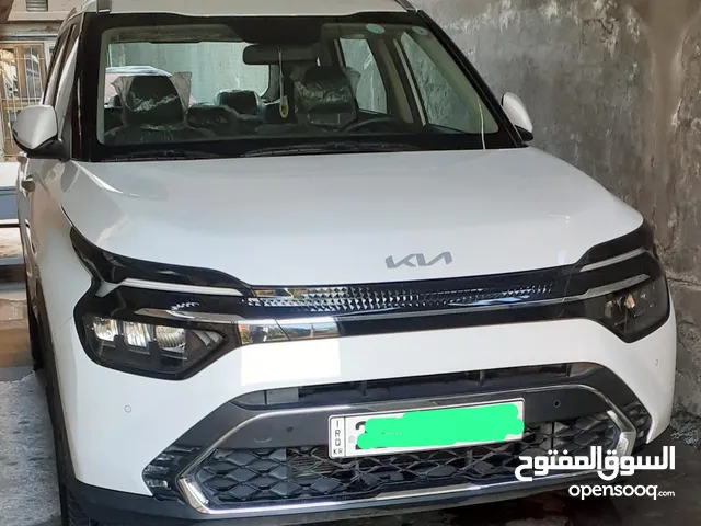 كيا كارينز 2023 للبيع