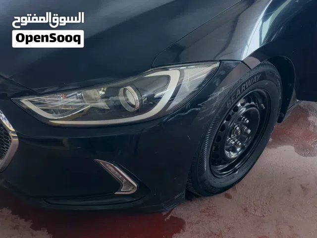 2017 هيونداي H 100