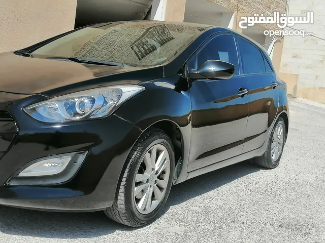 سيارة هيونداي i30 موديل 2013 للبيع, فل نظافة، دهان جديد، استخدام شخصي