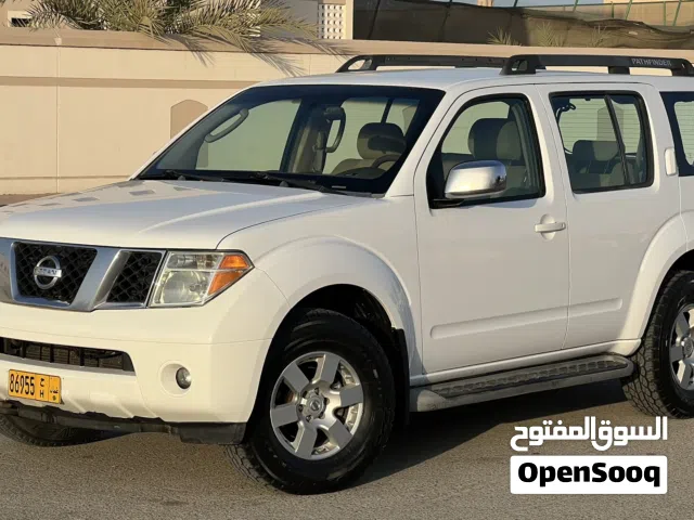 Used Nissan Pathfinder in Al Batinah