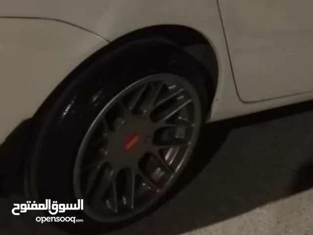 جنط 16قرن غزال خالي من لعيوب كوشوك جديد براغي محير للبدل او للبيع 350