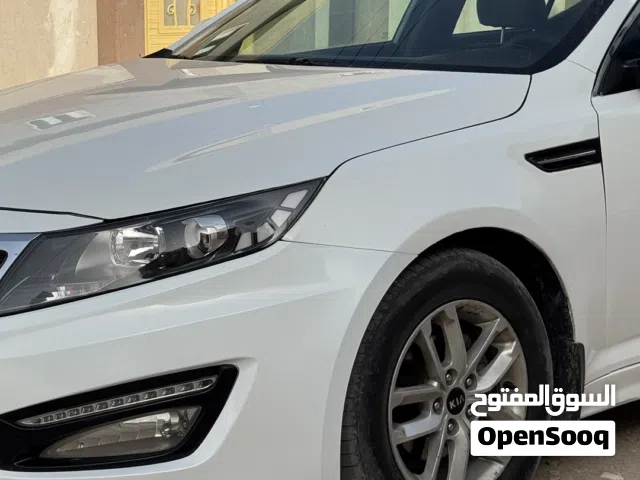 2015 كيا اوبتيما LX