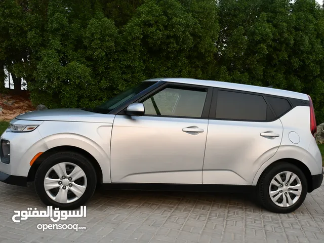 Cars Available for Rent Kia-Soul-2020