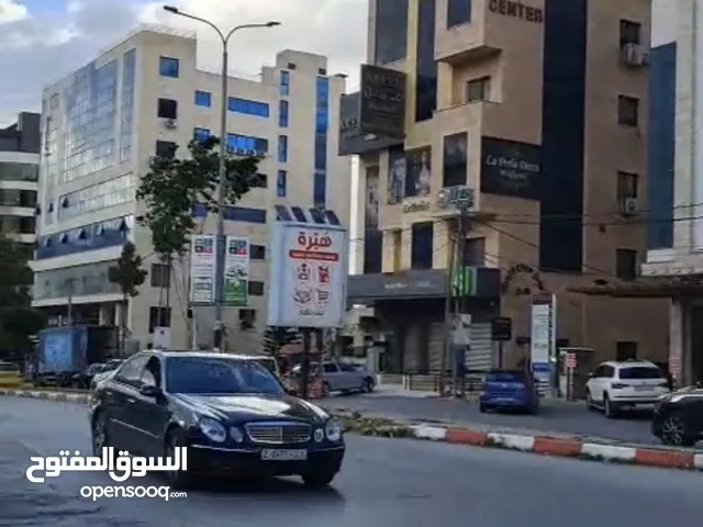 رووف مشطب عدد 2. كل واجد 120م2بالاضافه إلى ترس كاشف جميع الاتجاهات بسعر مغري جدا