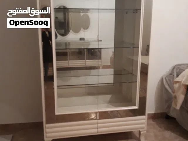 نيش لونه اوف وايت