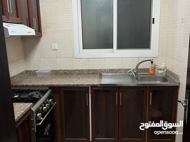 SAID شقة مفروشة للإيجار الشهري في عجمان – قرب الكورنيش غرفة وصالة مفروشة بالكامل.غرفة نوم ماستر