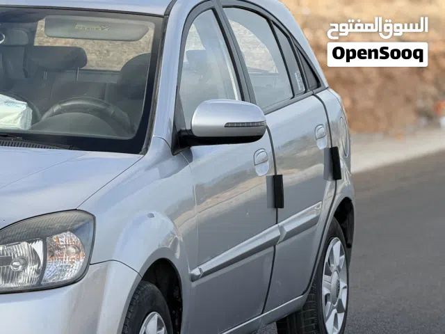 2010 كيا ريو LX
