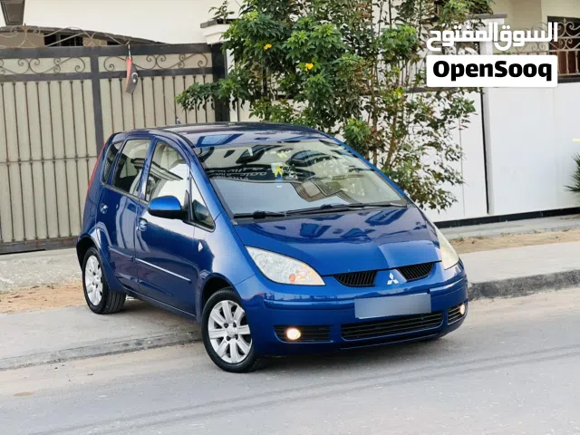 Used Mitsubishi Colt in Tripoli