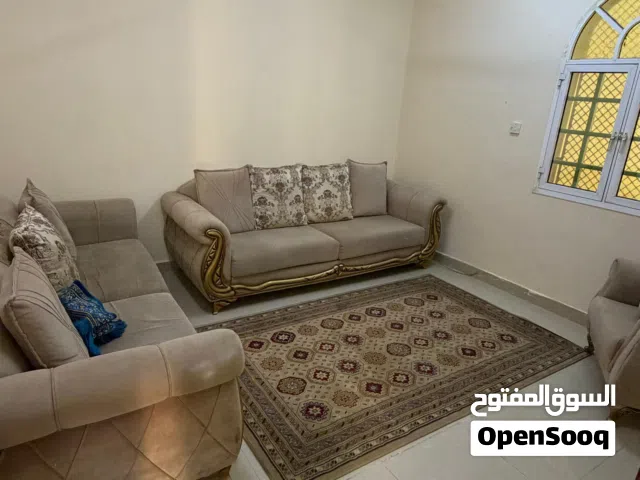 للايجار ملحق ممتاز في الحيل الجنوبية بالقرب من كلية كالدونيان الهندسية