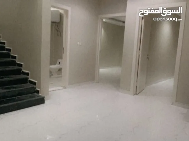 280 m2 More than 6 bedrooms Apartments for Rent in Al Riyadh Ad Dar Al Baida