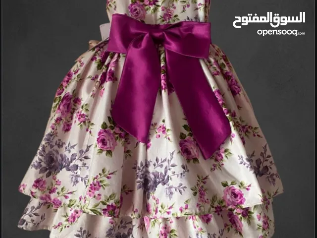 فستان مورد