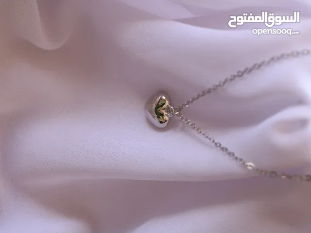 سناسل صبايا ناعمة